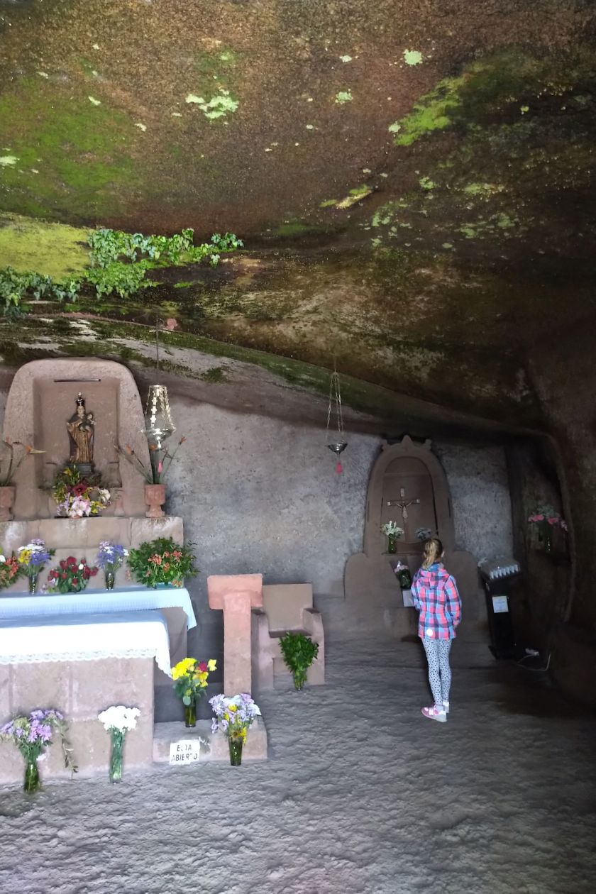 Gran Canaria Artenara Santuario de la Cuevita.jpg